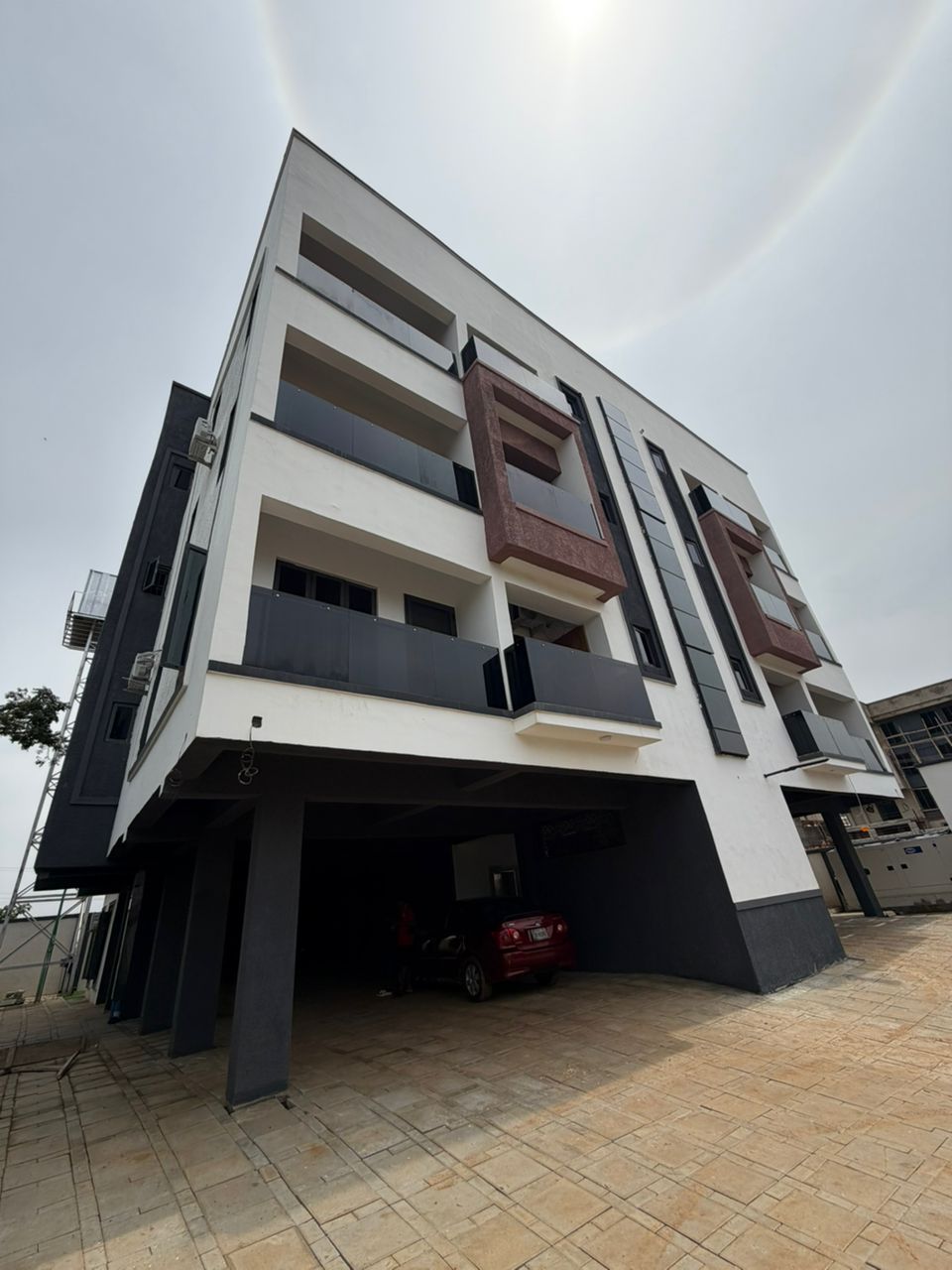 3 BEDROOM APARTMENT
