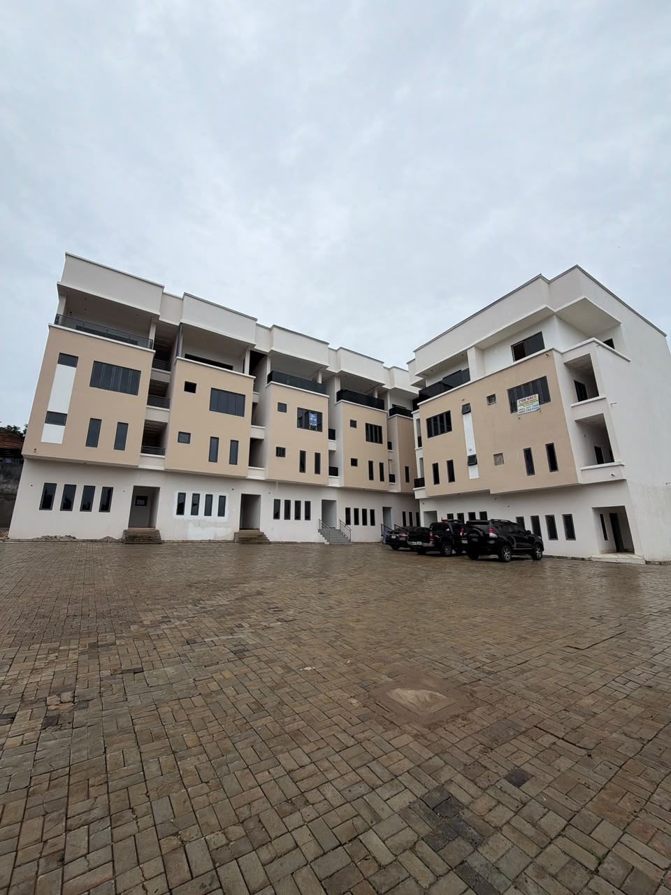 5 BEDROOM TERRACE DUPLEX WITH PENTHOUSE & BQ